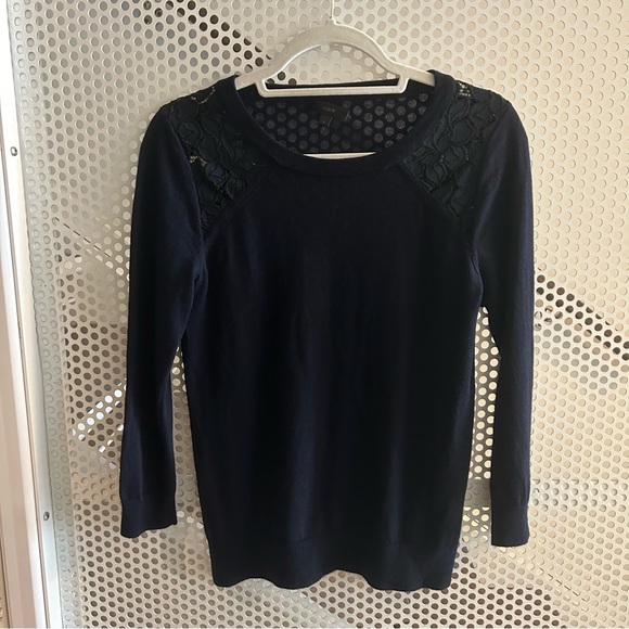 J Crew Merino Wool Crew Neck Sweater with Eyelet Lace Detail Size Small in Navy - Picture 1 of 7